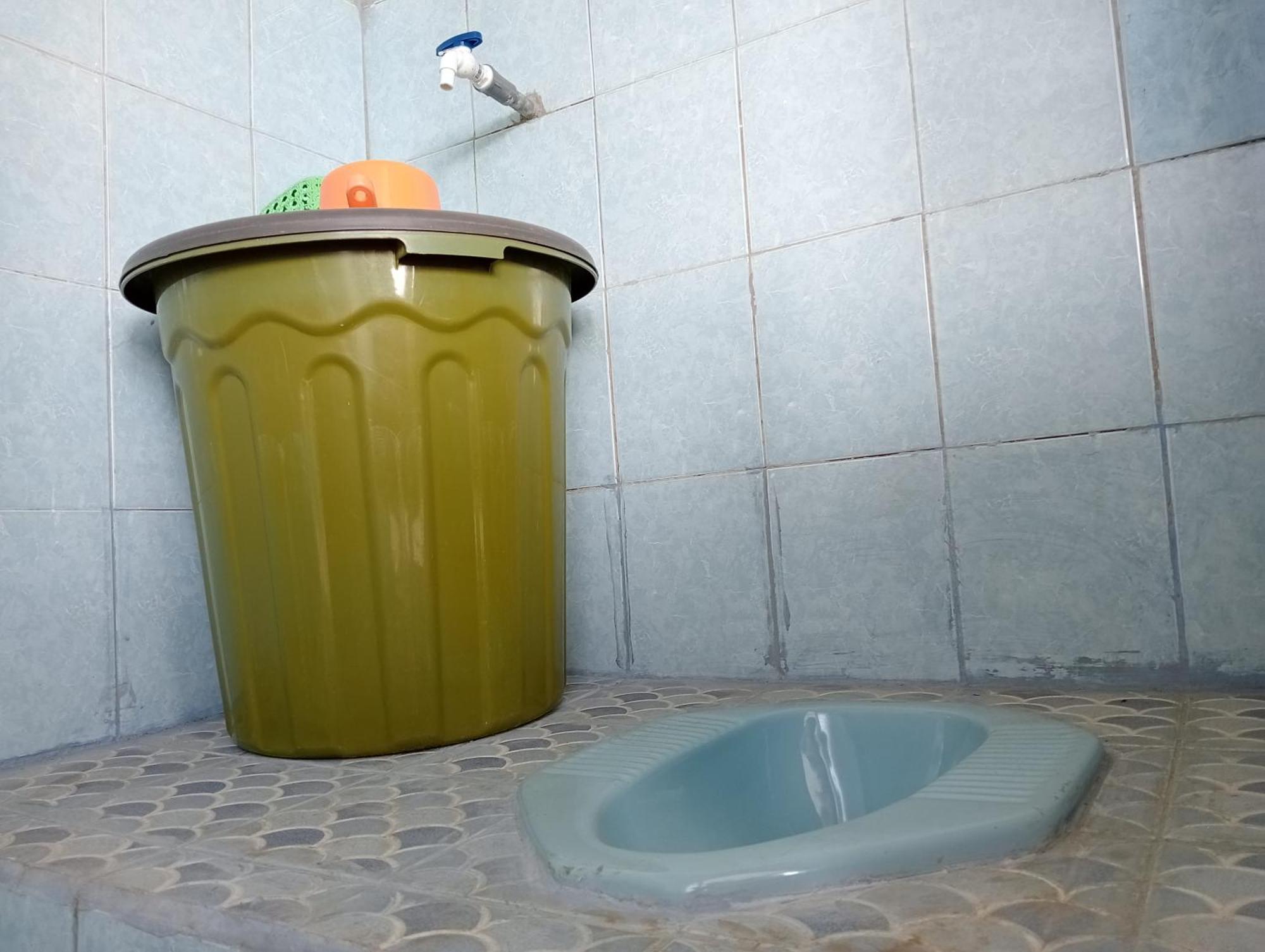 Yusilver Guest House لابوان باجو المظهر الخارجي الصورة